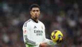 قبل مباراة أرسنال ضد ريال مدريد.. بيلينغهام يتحول إلى «بيكي بلايندرز»