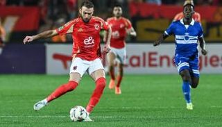 القنوات الناقلة لمباراة الأهلي والهلال