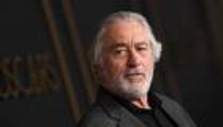 روبرت دي نيرو يتألق مجدداً بسعفة ذهبية فخرية في مهرجان كان 2025