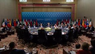 من اجتماع اللجنة في أنطاليا التركية