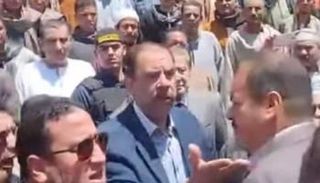 مشاجرة بين مسؤولين مصريين