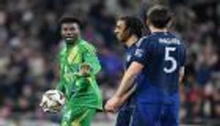 ليلة كارثية.. رقم سلبي يفضح أونانا (فيديو)