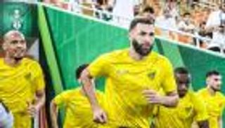 ما هي إصابة كريم بنزيما ومدة غيابه المتوقعة؟