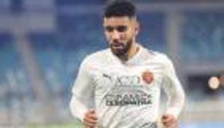 بكاء هستيري.. إصابة مروعة لقندوسي في الدوري المصري (فيديو)