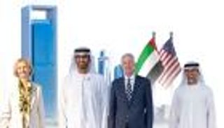 وزير الطاقة الأمريكي يختتم زيارته للإمارات.. علاقات راسخة وتعاون قوي