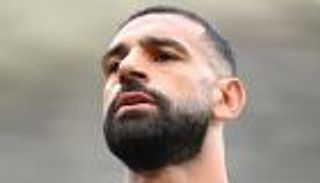 سر رحلات دبي.. كواليس تجديد عقد محمد صلاح مع ليفربول