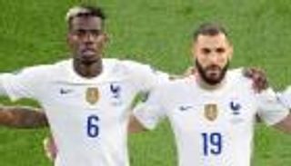 بعد تدخل بنزيما بعرض الاتحاد.. كيف يفكر بوغبا؟