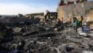 إسرائيل تكثف هجماتها على غزة.. و«المعمداني» خارج الخدمة