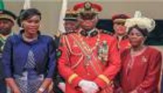 «جنرال الظل» رئيسا للغابون.. تحديات تنتظر الحُكم الجديد