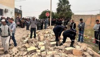سقوط الجدار في معهد بمدينة المزونة