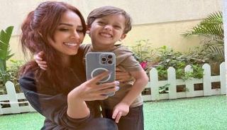 رنا سماحة تعود إلى بيتها بحكم المحكمة