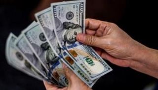 عملات ورقية فئة 100 دولار أمريكي - رويترز