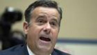 «حمم سيغنال».. اختفاء الرسائل من هاتف مدير «سي آي إيه»