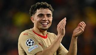 الموهبة المغربية نائل العيناوي