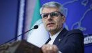 إيران تغازل أمريكا قبل الجولة الثانية من محادثات النووي