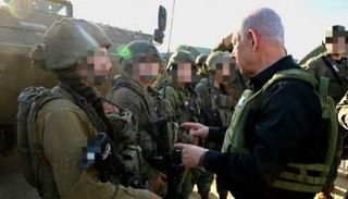 نتنياهو خلال زيارته لشمال غزة