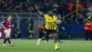 أحرج برشلونة وغادر.. «هاتريك» غيراسي يدخله تاريخ دوري أبطال أوروبا