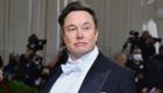 15 مليون دولار مقابل الصمت.. إيلون ماسك في مواجهة قانونية مع أم طفله