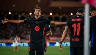لامين يامال نجم برشلونة