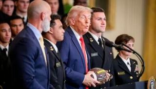 دونالد ترامب 