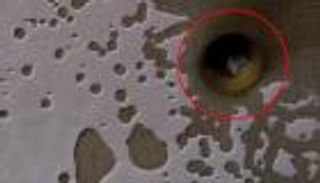 «بوابة غامضة» على المريخ.. هل نحن على أعتاب اكتشاف حياة غريبة؟