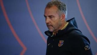 فليك مدرب برشلونة