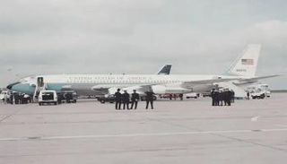 طائرة