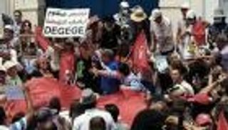 «التآمر» يثقل أوجاع إخوان تونس.. «رؤوس» في الزنازين وقواعد محبطة