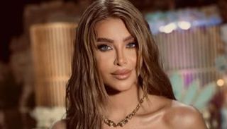 الفنانة نور علي 