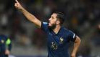 كواليس مثيرة.. لماذا فضل ريان شرقي فرنسا على الجزائر؟