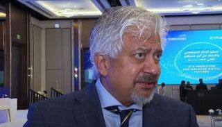 الدكتور هيتندرا باتيل مؤسس معهد الابتكار العالمي «GIMI»