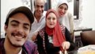 ابنة سليمان عيد تروي اللحظات الأخيرة: ابتسامة في الكفن