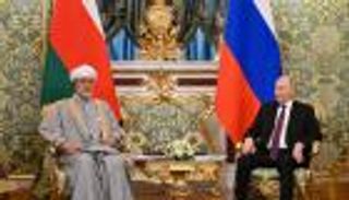 العلاقات الثنائية و«نووي إيران» يتصدران مباحثات سلطان عُمان في روسيا