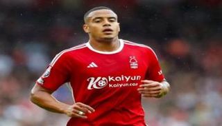 موريلو مدافع نوتنغهام