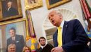 ترامب يبدي انفتاحه على لقاء قادة إيران