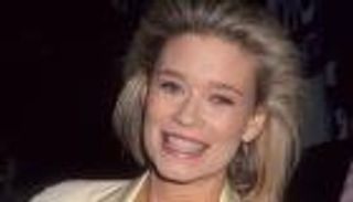 وفاة لار بارك لينكولن نجمة مسلسل «Knots Landing»