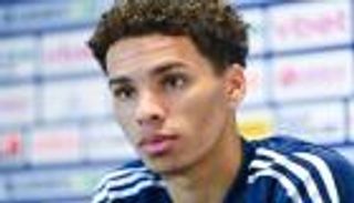 سبب غريب.. لماذا رفض موهبة الجزائر الانتقال لأتلتيكو مدريد؟