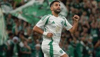 محرز نجم الأهلي السعودي