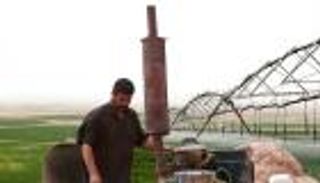 حقول الحنطة تلتهم المياه الجوفية.. صحراء العراق تنتظر المجهول (صور)