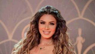 الفنانة المصرية نجلاء بدر 