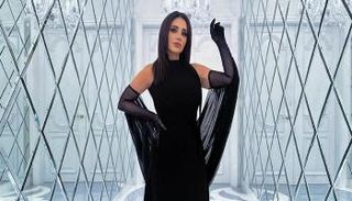 ديانا حداد ترحب بنادين لبكي بدلا من نادين نجيم