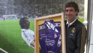 راؤول غونزاليس أسطورة ريال مدريد