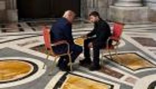 لغز الكرسي الثالث.. كواليس لقاء ترامب وزيلينسكي في الفاتيكان  