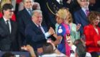 انقطاع الكهرباء في إسبانيا يفسد مخطط رئيس برشلونة