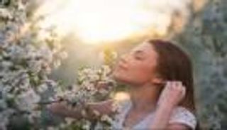 الروائح بين الذاكرة والتشخيص الطبي: كيف تكشف العواطف والأمراض؟