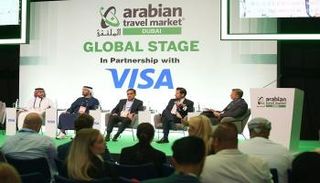 جانب من فعاليات سوق السفر العربي