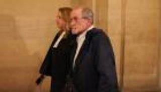 بالصور.. بدء محاكمة سطو كيم كارداشيان في باريس (حصري)