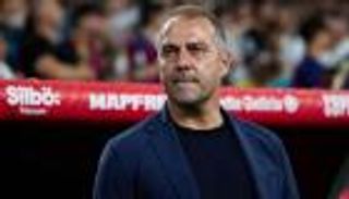 برشلونة يعوّل على فليك.. سجله المثالي أمام الإيطاليين يُرعب إنتر