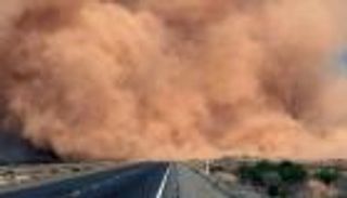 الأرصاد المصرية: العاصفة تتقدم نحو العاصمة.. وتحذيرات من تدهور الرؤية وتقلبات حرارية حادة