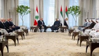  الشيخ محمد بن زايد آل نهيان يستقبل الرئيس اللبناني